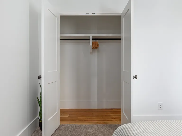 1013 Summit Ave #A — Photo 47