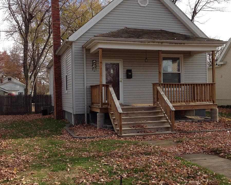 2nd image of 404 N Taylor Ave
