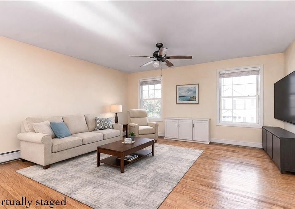 1st image of 10 Josephine Dr #2D