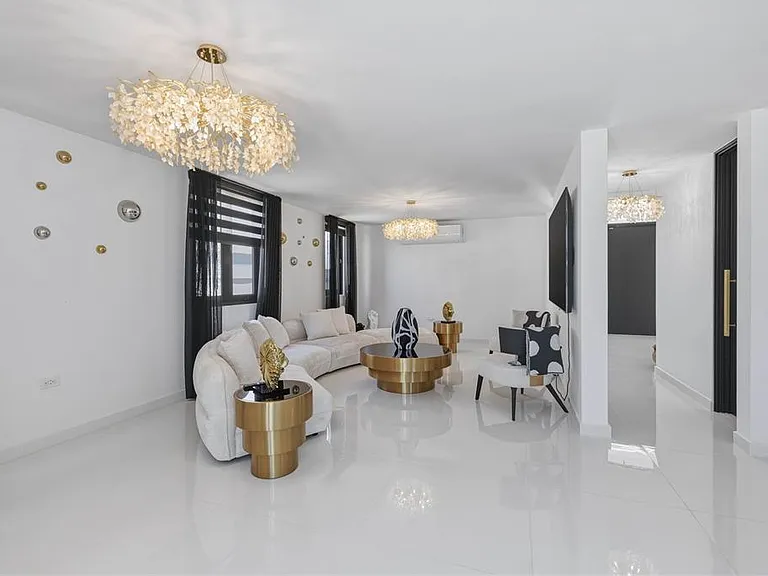 629 Mar De Bering — Photo 3