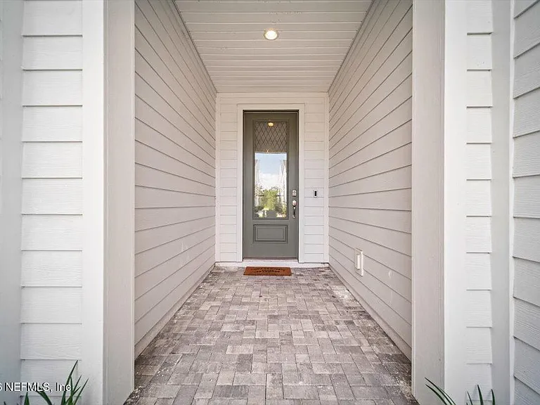 11358 Newtonian Blvd — Photo 3