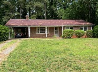 30 Orchard St, Chase City, VA 23924