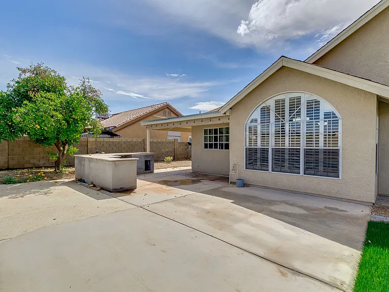 4314 E Juanita Ave — Photo 46