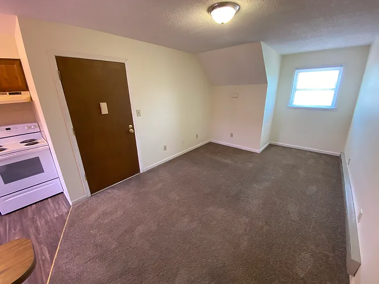 2813 Whitener St #A5 — Photo 2