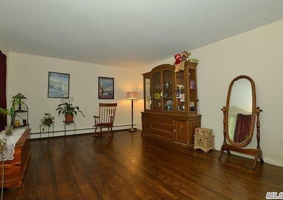 2nd image of 7 Talmadge Dr