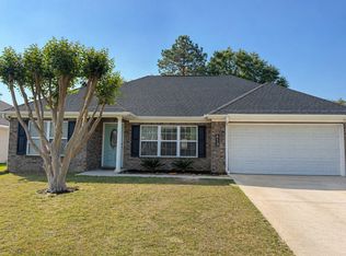 413 Gravel Way, Bloomingdale, GA 31302