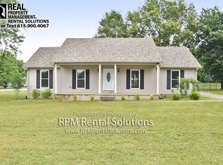 1033 Gary Ct, Murfreesboro, TN 37128