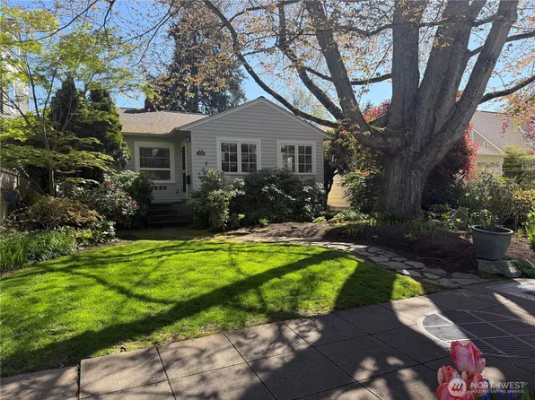1420 41st Avenue E, Seattle, WA 98112
