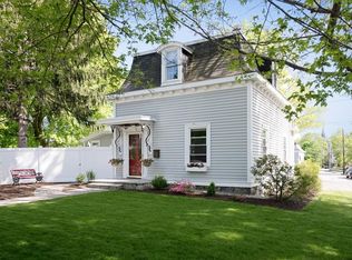 20 River St, Newton, MA 02465