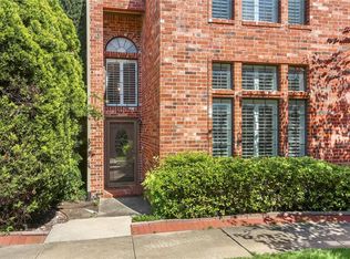 17031 Windward Ln, Addison, TX 75001