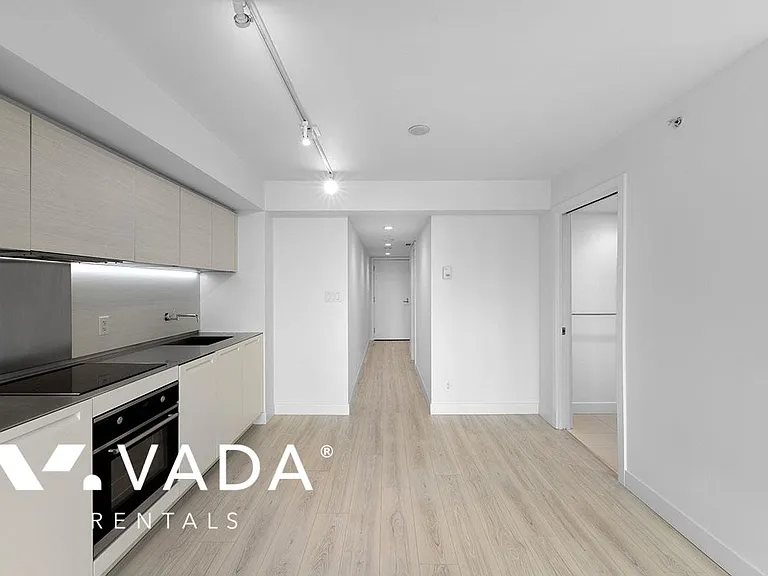 1133 Hornby St #1503 — Photo 5
