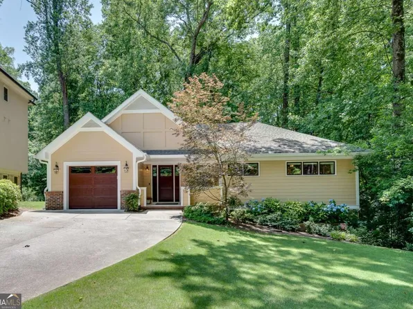 1233 Poplar Grove Dr, Atlanta, GA 30306