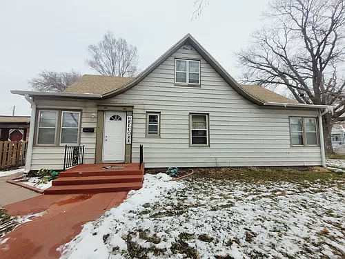 405 N Greenwich St Photo 1