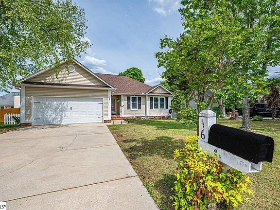 3rd image of 16 Fortson Way