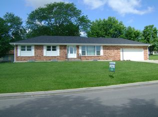 1816 Country Club Dr, Chillicothe, MO 64601
