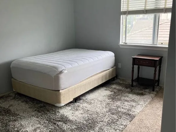 1860 Calamar Ct #5, Camarillo, CA 93010