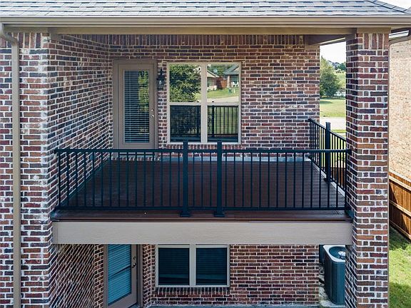 5th image of 1702 Carnoustie Dr