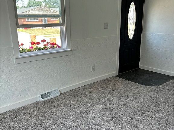 2nd image of 18 Hoover Ave