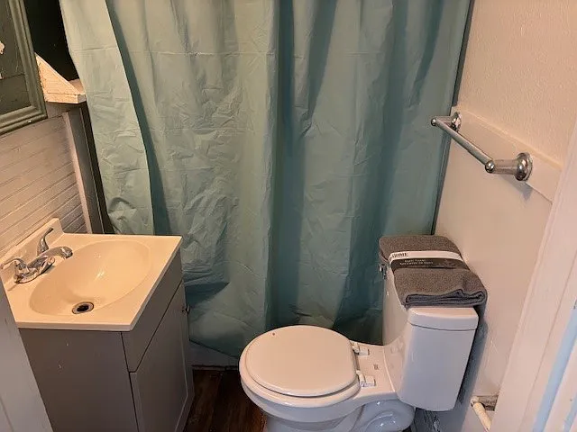 1 bed, 1000 sqft, $795 — Photo 4