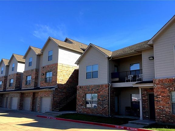 4th image of 101 S Alabama St APT 17