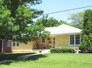 345 S 8th St, Forest City, IA 50436