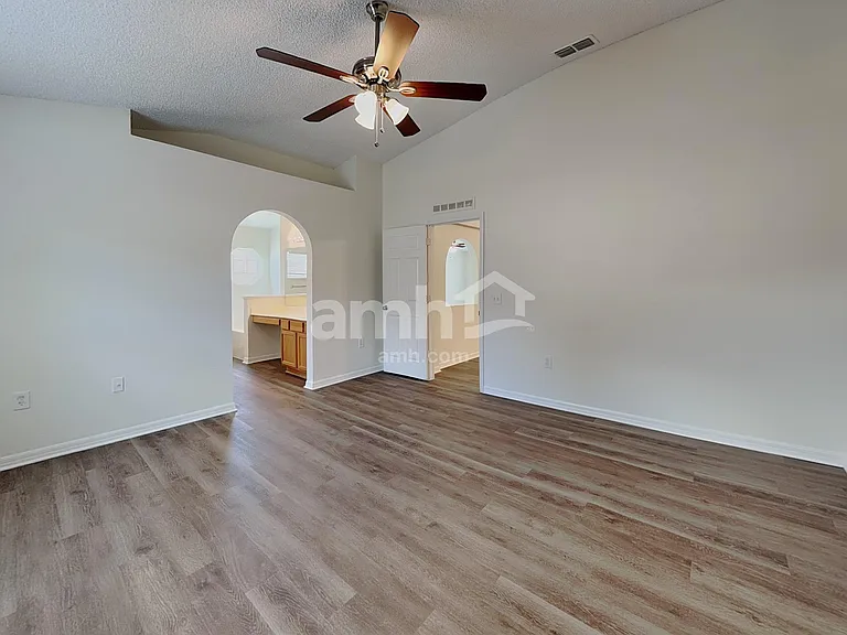 3011 Valkyrie Rd — Photo 9