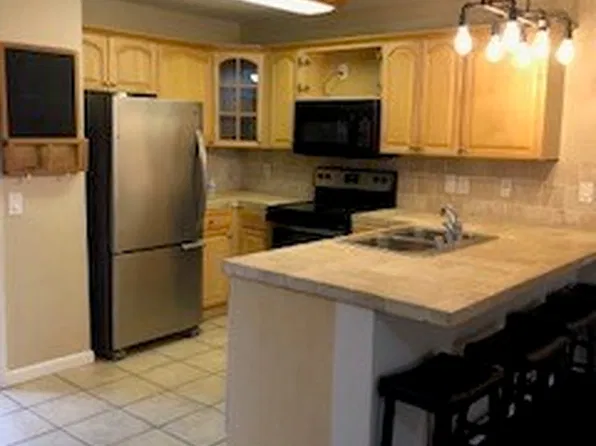 6454 Akins Ave Unit 407, San Diego, CA 92114