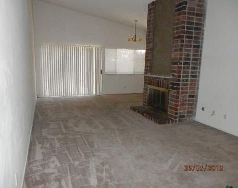 2nd image of 6862 Kittery Ave