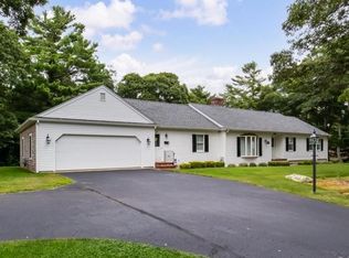 1 Riddle Hill Rd, Falmouth, MA 02540