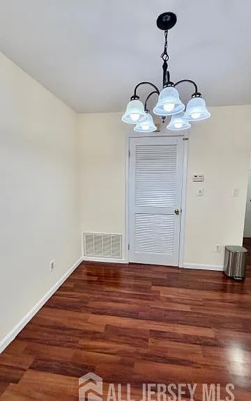 1125 Waterford Dr — Photo 15