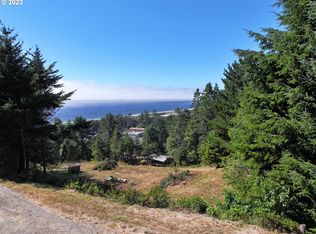 Wallace St #2, Gold Beach, OR 97444