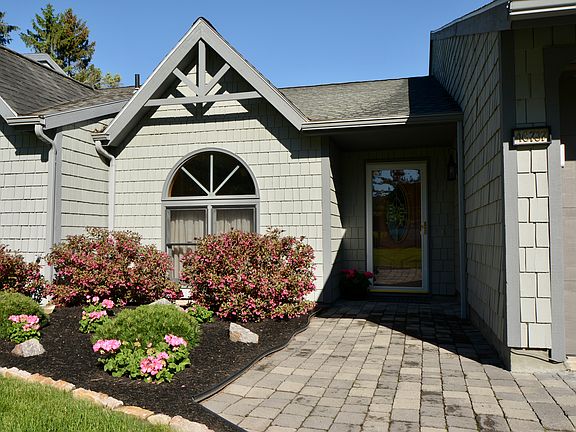 2nd image of 46737 Tennis Island Rd #34
