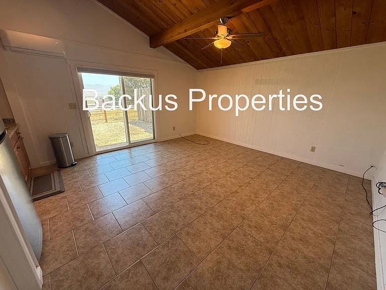844 River Rd #A — Photo 3