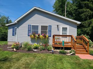 7421 Washington St, South Haven, MI 49090