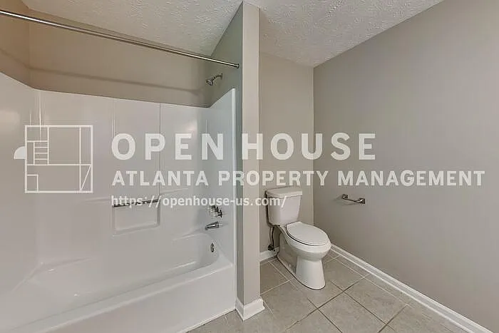 4125 Inola Trl NE — Photo 18