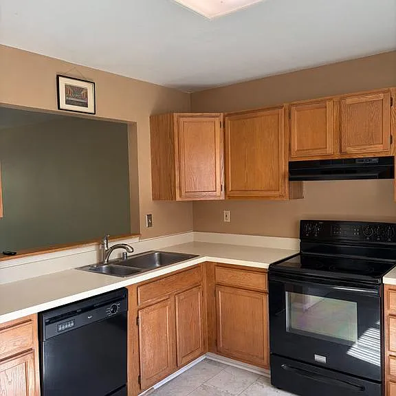 3361 Cheverly Ct — Photo 9