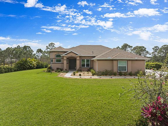 3rd image of 3889 Gardenwood Cir
