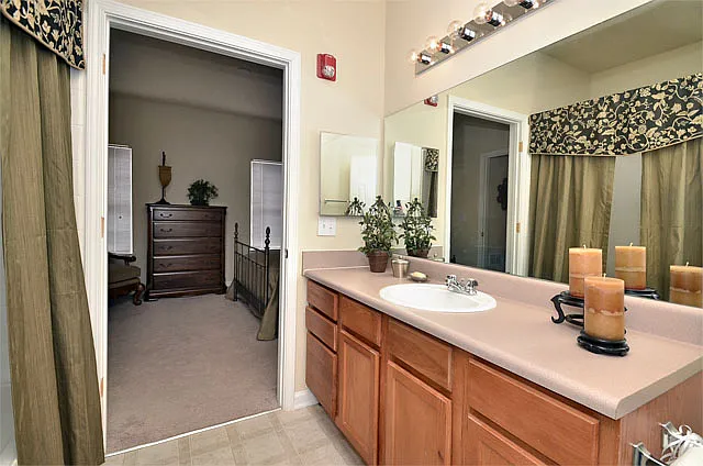 The Reserve at Ivy Creek Apartment Homes — Photo 35