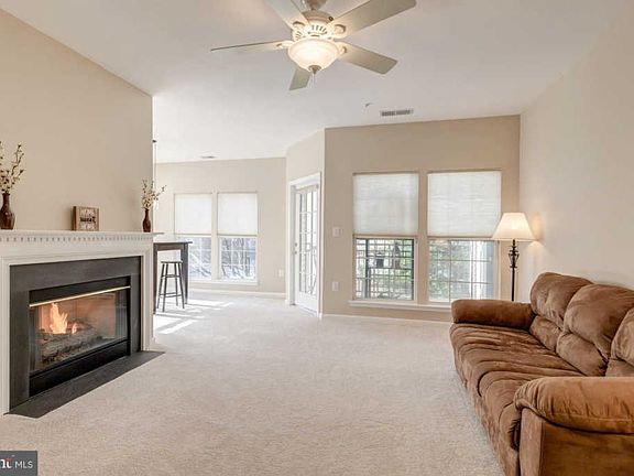 2nd image of 4142 Fountainside Ln #E201