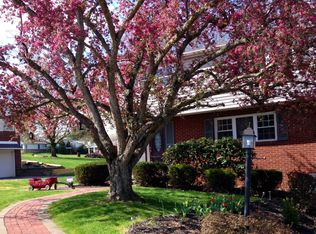 508 Cochran Dr, Greensburg, PA