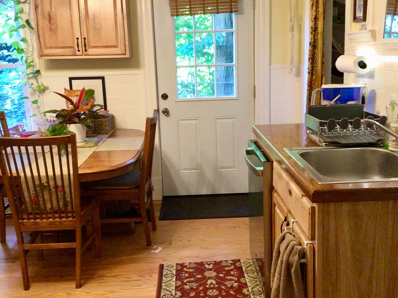 2 bed, $2,300 — Photo 2