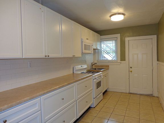 4th image of 4800 Colonial Ave APT 5