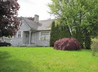 8706 NE Sumner St, Portland, OR 97220