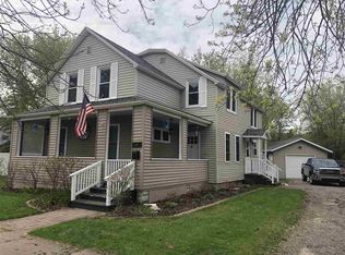 406 W A St, Iron Mountain, MI 49801