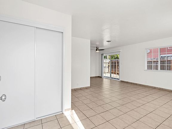 5th image of 1518-1522 Trower Ave