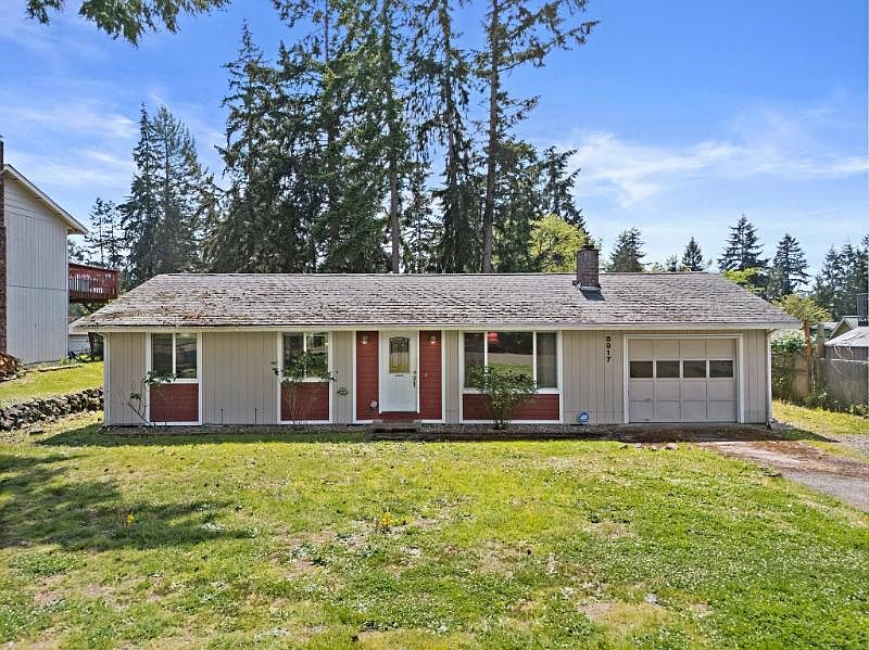 1st image of 8817 Quinault Dr NE