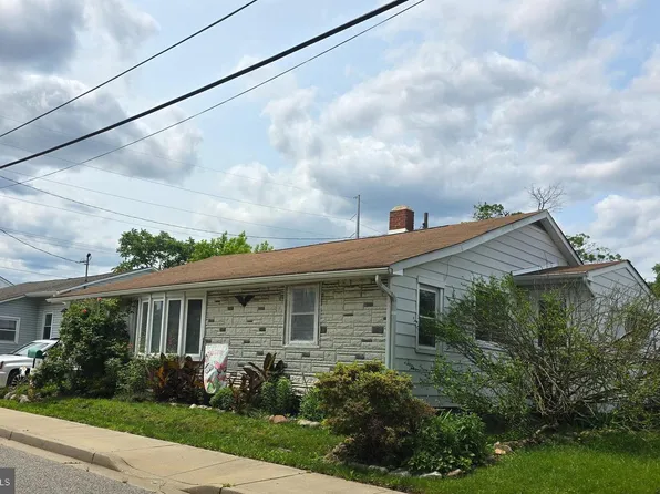 268 Market St, Carneys Pt, NJ 08069