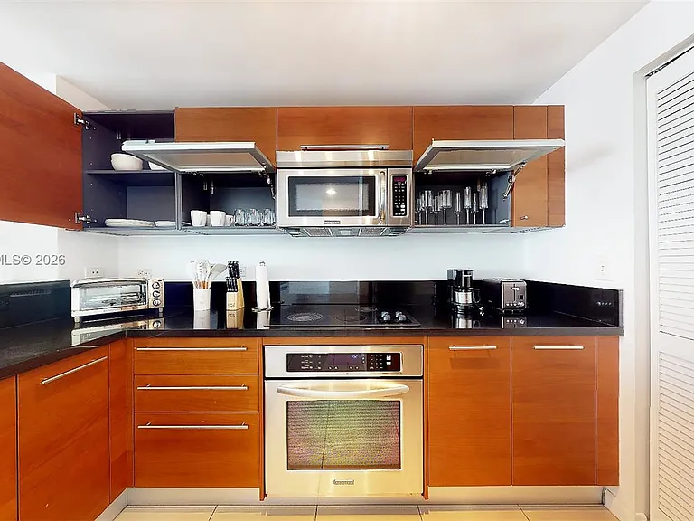244 Biscayne Blvd #704 — Photo 12