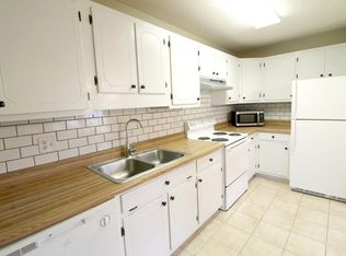 1917 Elkhorn Ln APT B, Albany, GA 31707