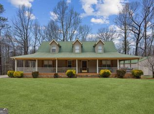 1402 Welborn Rd, Gillsville, GA 30543